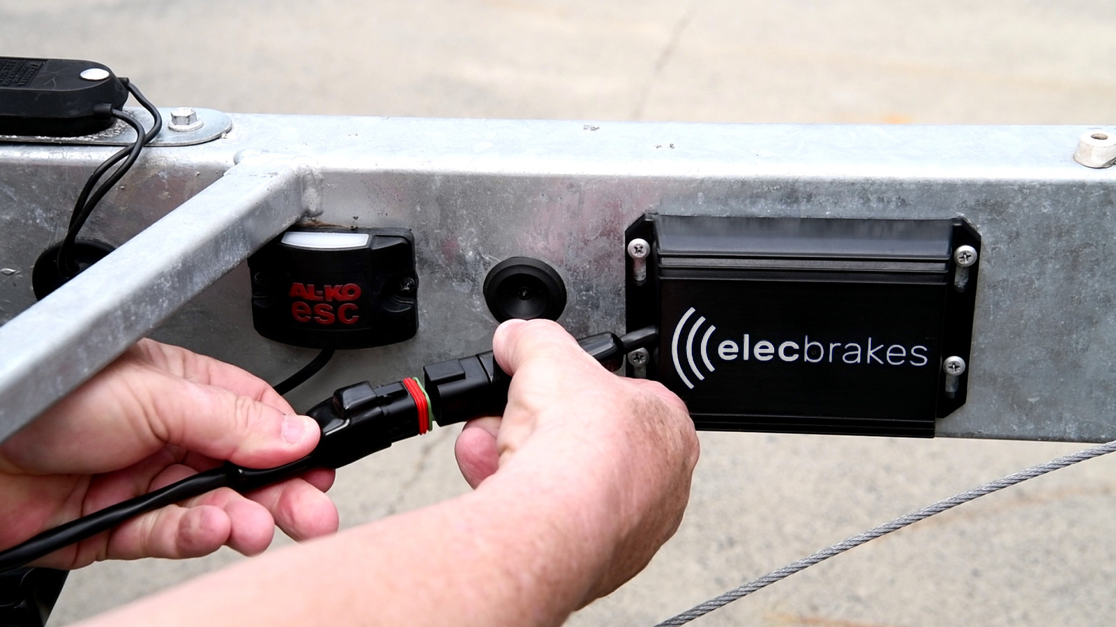 Elec Brakes Plug & Play Bluetooth Electric Brake Controller Trailer