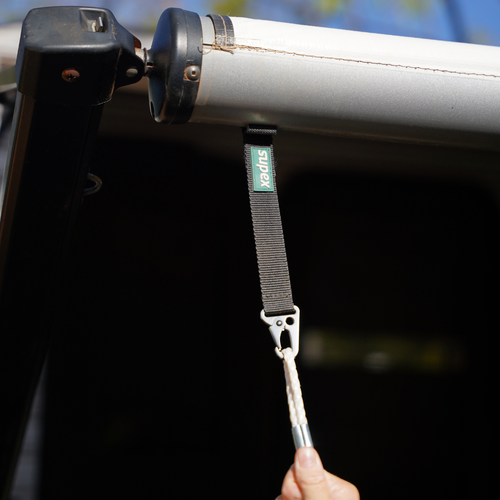 VERSATILE SAIL TRACK LOOPS WITH CARABINERS